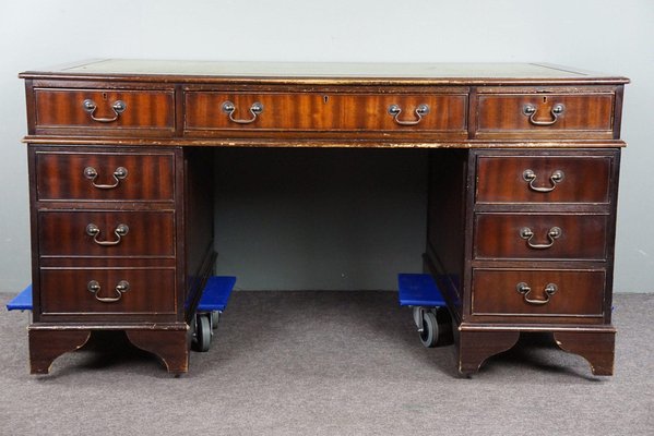 English Style Chesterfield Desk Inlaid with Green Leather-HPP-1770784