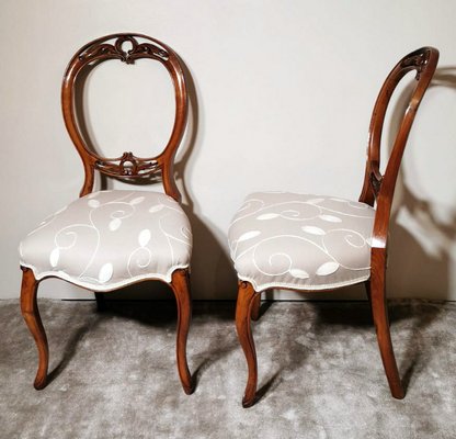 English Victorian Walnut Balloon Back Dining Chairs, Set of 2-QRS-875242