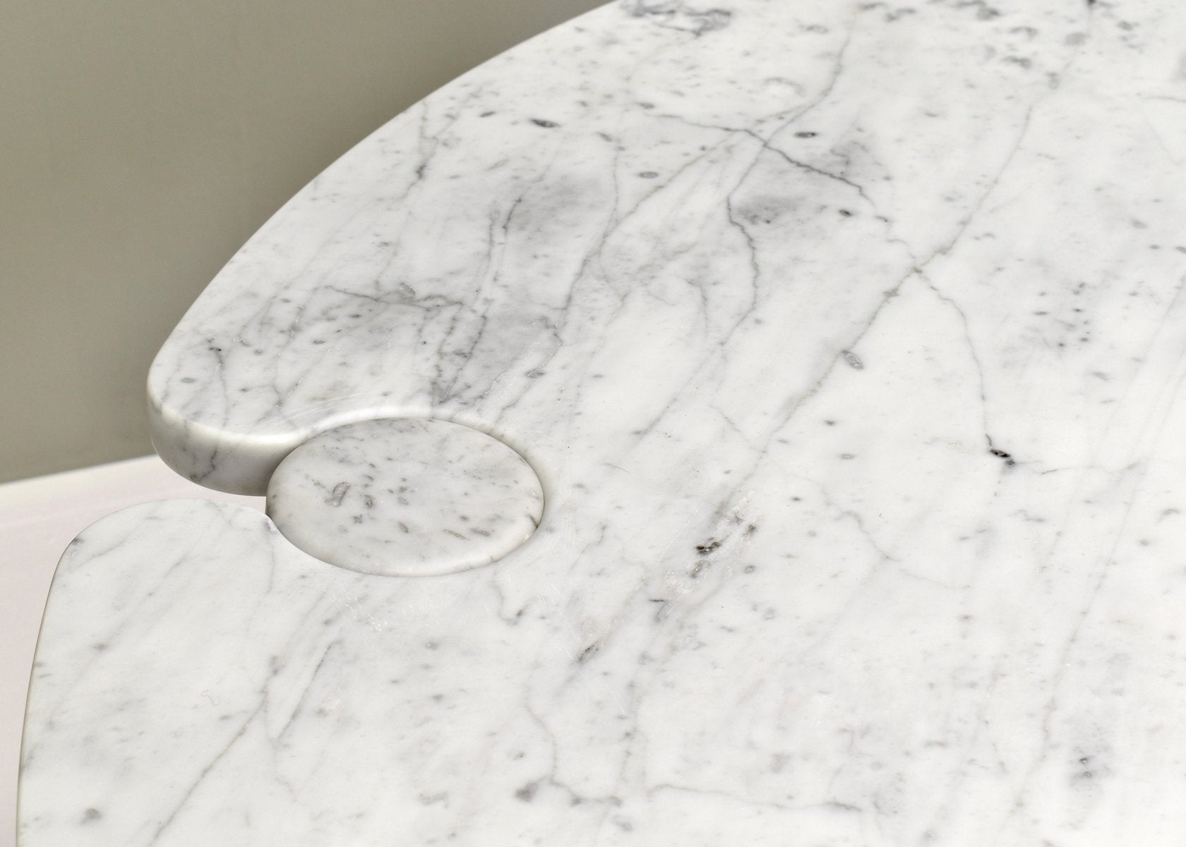 Eros Round Dining Table in Carrara Marble by Angelo Mangiarotti for Skipper, Italy, 1970s