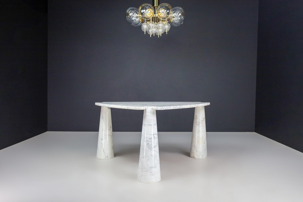 Eros Triangle Center Table in White Carrara Marble by Angelo Mangiarotti for Skipper, 1970s