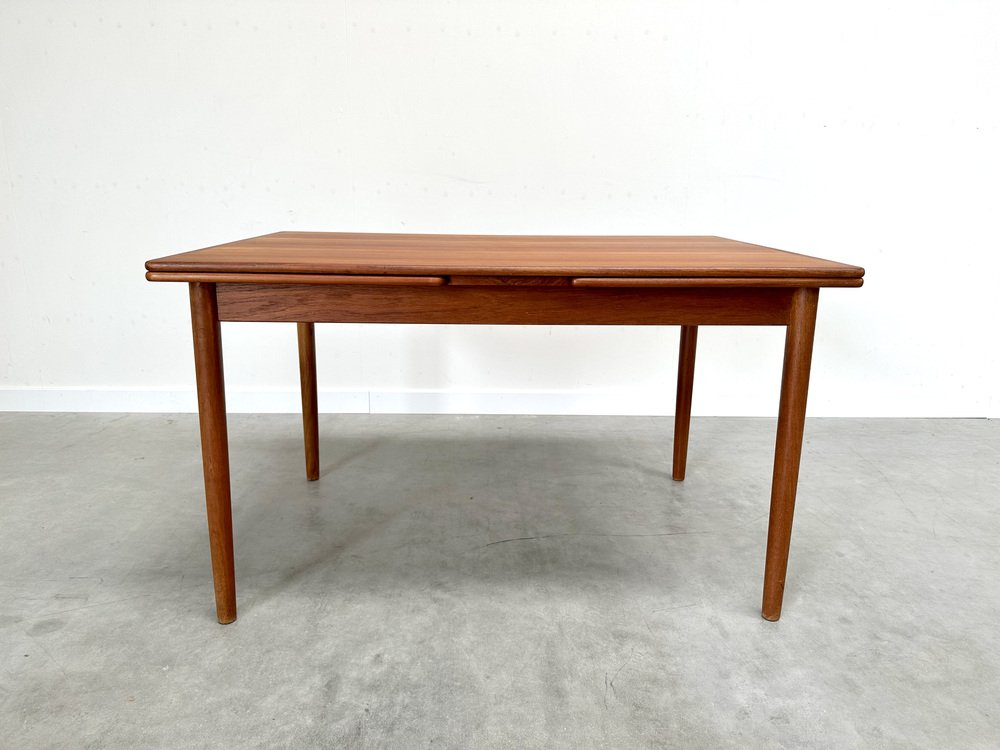 Extendable Dining Table in Teak by Willy Sigh for Sigh & Søns Furniture Factory, 1960s