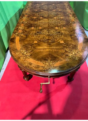 Extendable Dining Table in Walnut & Maple, 1920s-LAM-1766188