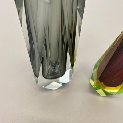 Faceted Murano Glass Sommerso Vases, Italy, 1970s, Set of 2-QZ-1151859