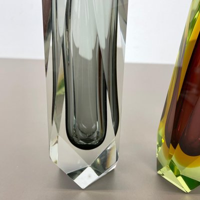 Faceted Murano Glass Sommerso Vases, Italy, 1970s, Set of 2-QZ-1151859