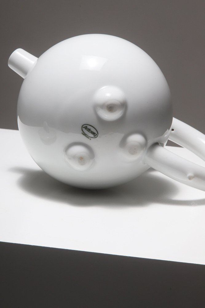 Fantasia Teapot by Matteo Tun