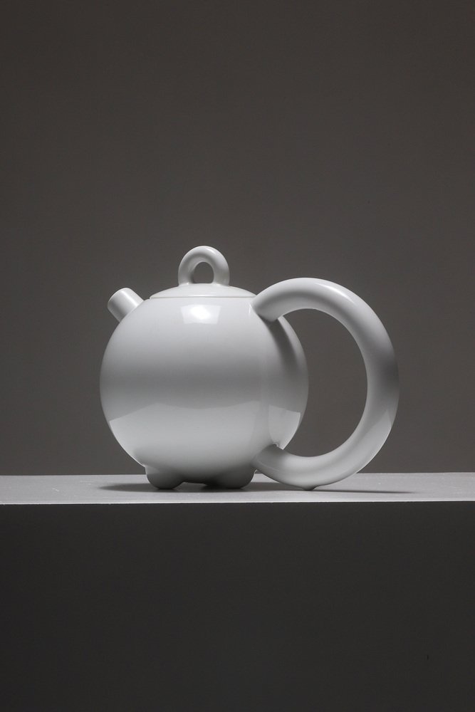 Fantasia Teapot by Matteo Tun