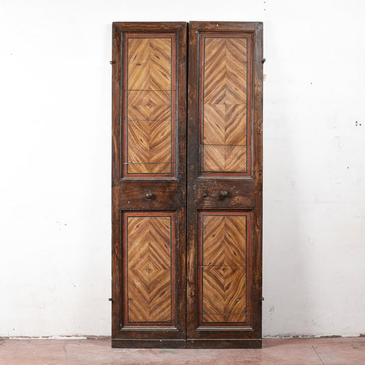 Faux Wooden Door with Closure and Lacquer Decorations