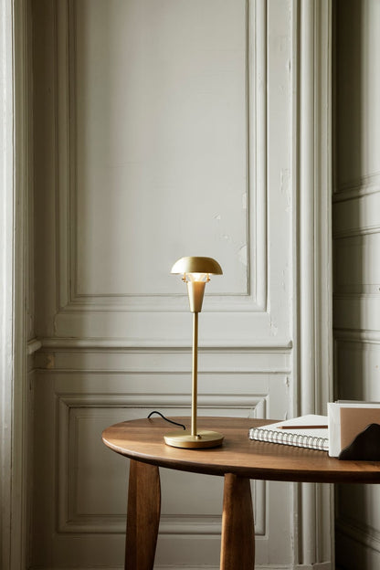 Feve desk, walnut