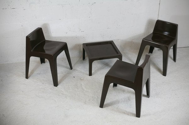 Fibreglass Chocolate Color Chairs and Coffee Table, France, 1970s, Set of 4-MAO-1034710