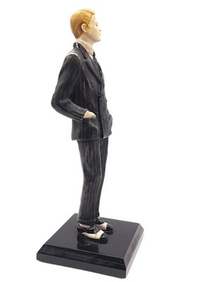 Figure of a Dandy English Gentleman in Resin-TCS-1146015