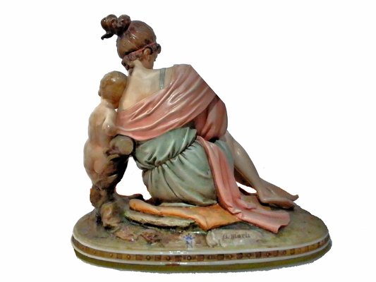 Figurine in Capodimonte Porcelain-GKV-1438676