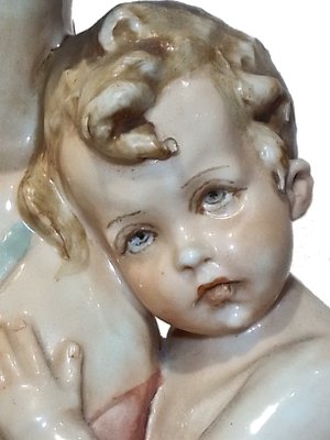 Figurine in Capodimonte Porcelain-GKV-1438676