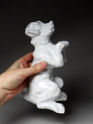 Figurine in Fine White Porcelain-GRD-2021906