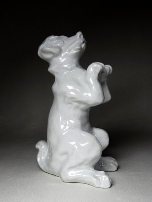 Figurine in Fine White Porcelain-GRD-2021906