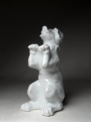 Figurine in Fine White Porcelain-GRD-2021906