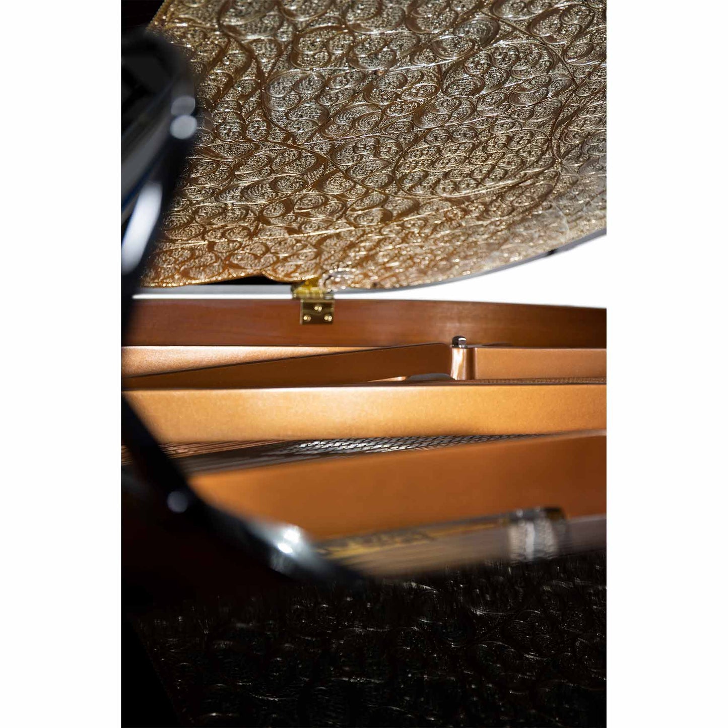 FILIGREE GRAND PIANO - Piano