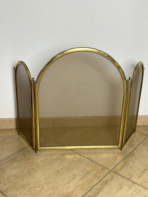 Fire Shield in Brass, Italy, 1970s-YST-1772483