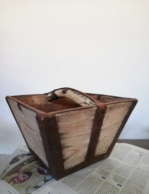 Firewood Basket in Solid Chestnut and Wrought Iron-UIW-1107030