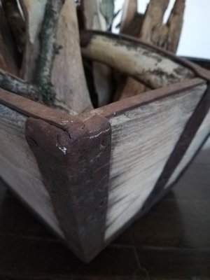 Firewood Basket in Solid Chestnut and Wrought Iron-UIW-1107030