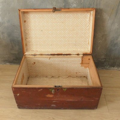 First World War Wooden Chest with Red Cross-WK-1010443