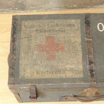 First World War Wooden Chest with Red Cross-WK-1010442