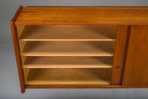 Floating Wallsideboard in Teak by Hans J. Wegner for Ry Furniture, 1959-ZZH-2026026