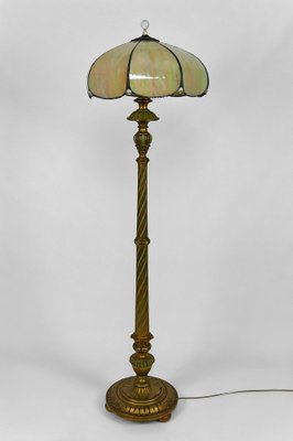 Floor Lamp in Gilded Carved Wood and Pearly Glass, 1890s-XNH-1804658