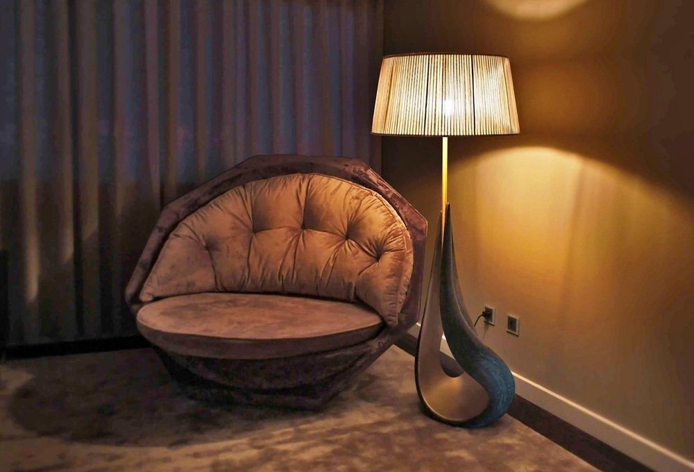 Floor Lamp in Resin and in Brass Color