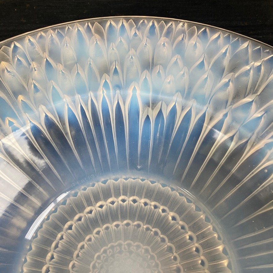 Flora Bella by Opalescent Bowl by René Lalique, 1932