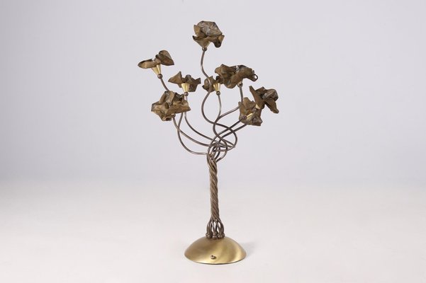 Floral Lamp in Brass Tulle