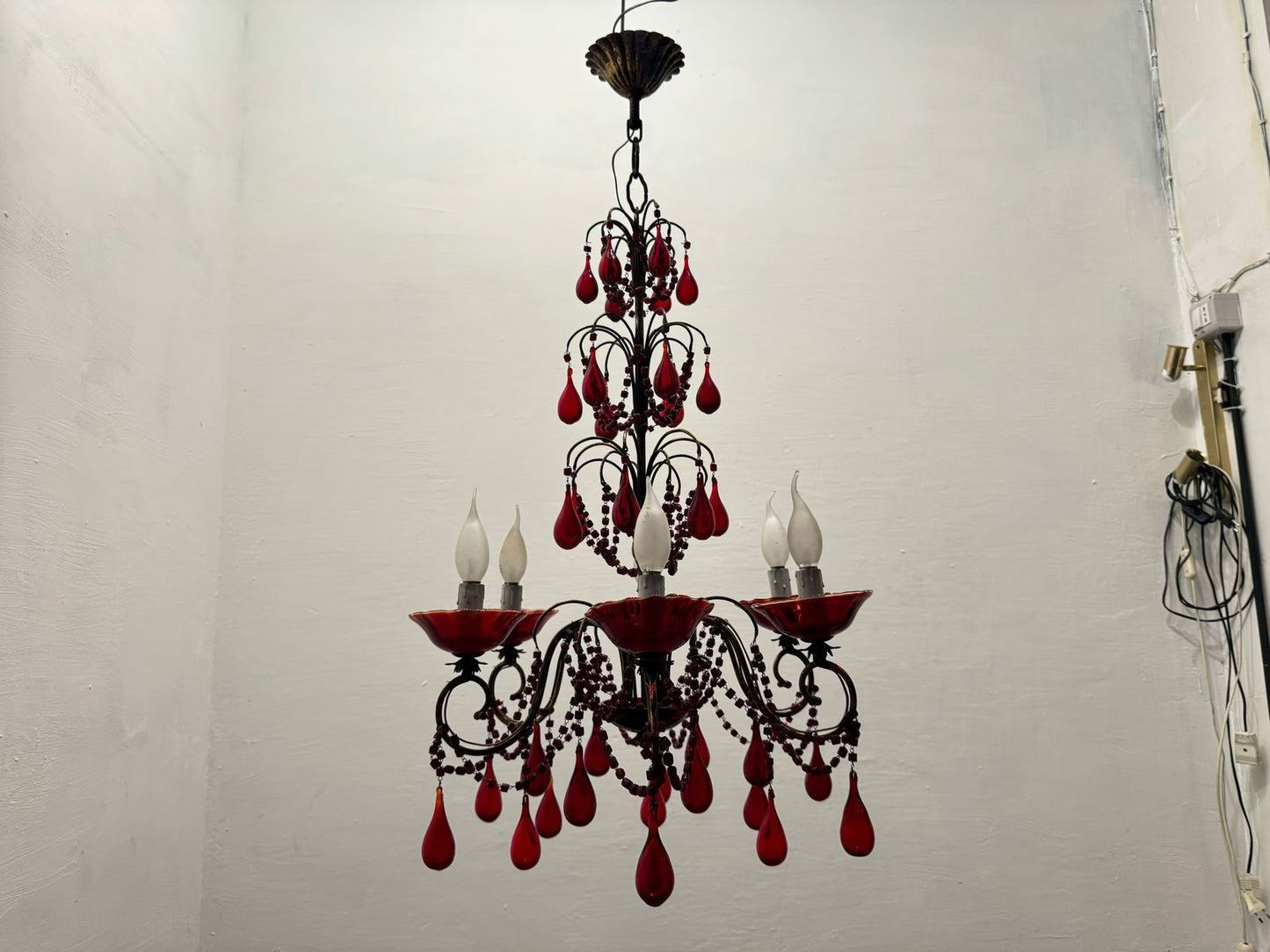 Florentine Macaroni Red Murano Glass Chandelier, 1950s