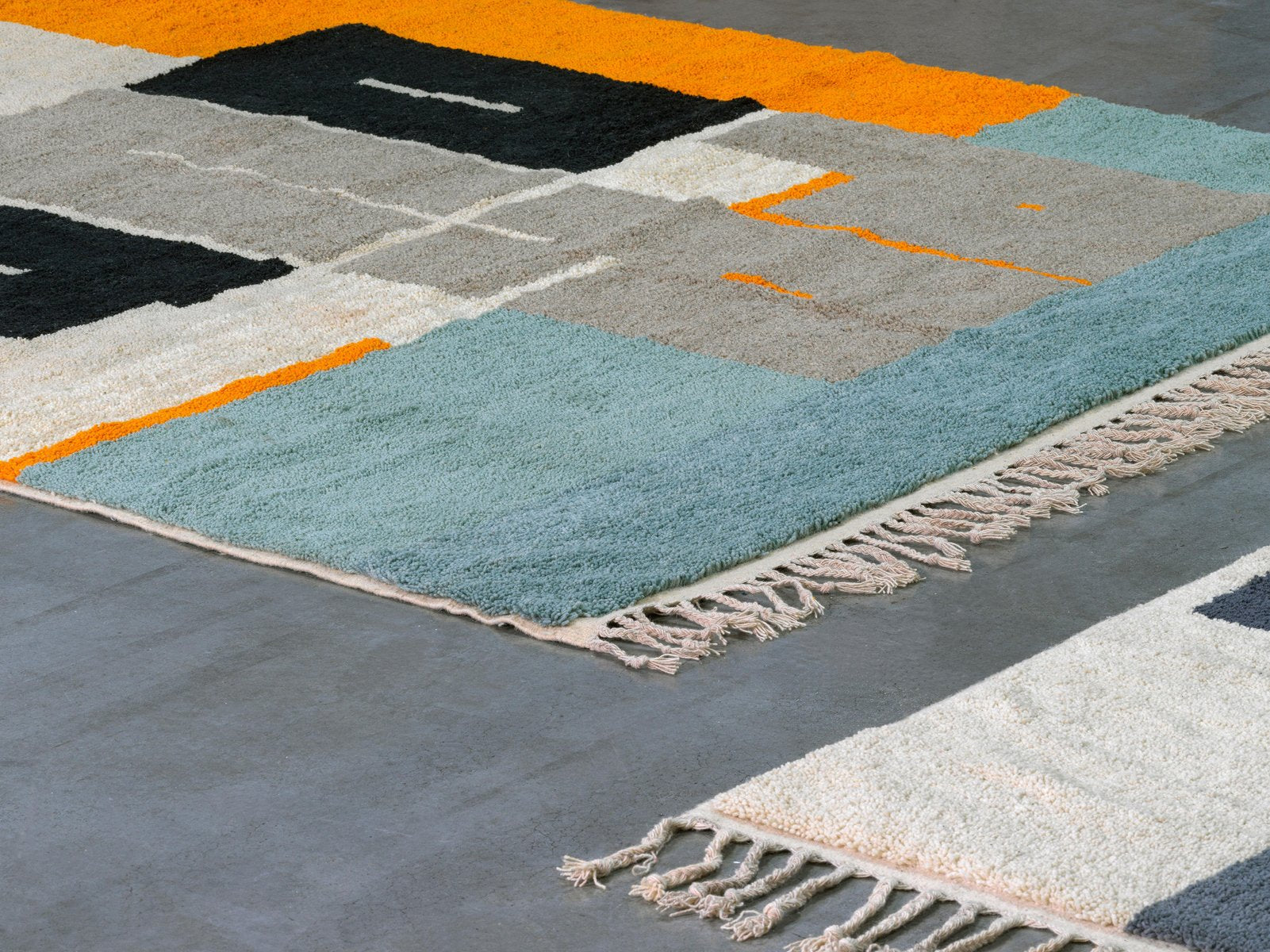 Fluidity Proud Rug by Geke Lensink