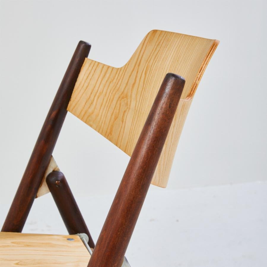 Foldable Wooden Chair