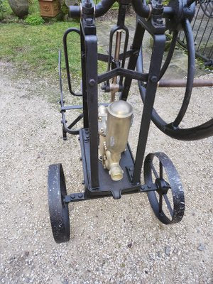 Former Wine Pump-HJH-1808164