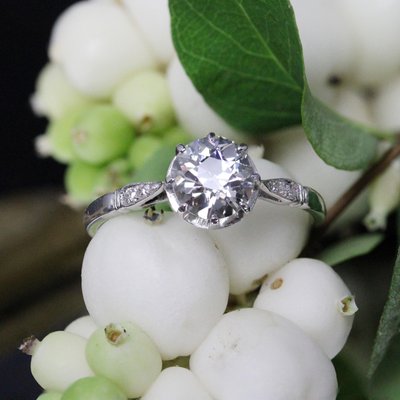 French 1.10 Carat Diamond Platinum Solitaire Ring, 1920s-OLU-2020913