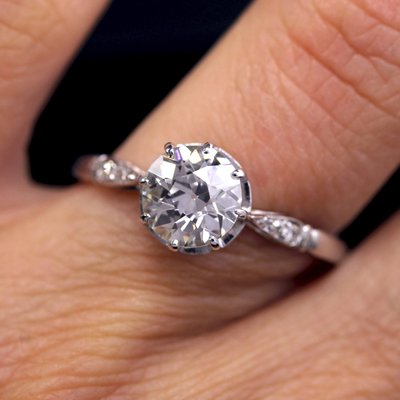 French 1.10 Carat Diamond Platinum Solitaire Ring, 1920s-OLU-2020913