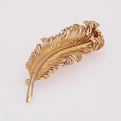 French 18 Karat Yellow Gold Feather Brooch, 1960s-OLU-1786049