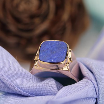 French 1950s Lapis Lazuli 18 Karat Yellow Gold Signet Ring-OLU-1718969