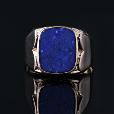 French 1950s Lapis Lazuli 18 Karat Yellow Gold Signet Ring-OLU-1718969