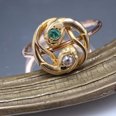 French 19th Century 18 Karat Yellow and Rose Gold Snake Ring with Emerald and Diamond-OLU-1786047