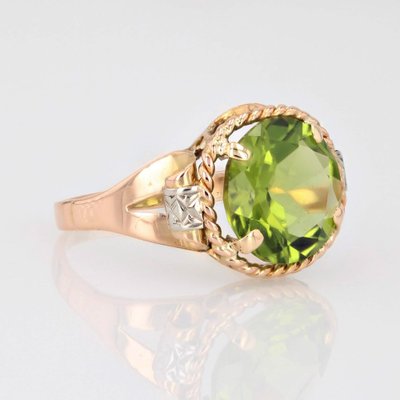 French 4.20 Carats Peridot 18 Karat Rose Gold Ring, 1950s-OLU-1743319