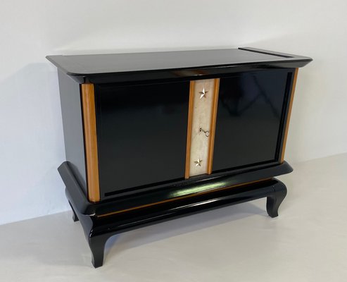 French Art Deco Cabinet in Parchment, Maple and Black Lacquer, 1940s-FF-1194196