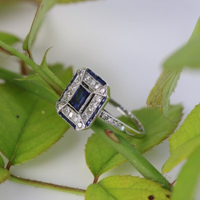 French Art Deco Sapphire Diamonds Platinum Rectangular Ring, 1920s-OLU-1743315