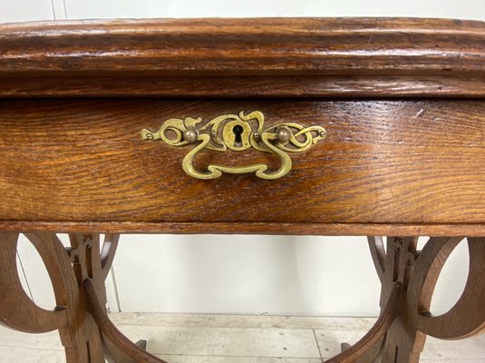 French Art Nouveau Side Table in Oak, 1900-WZZ-1264385