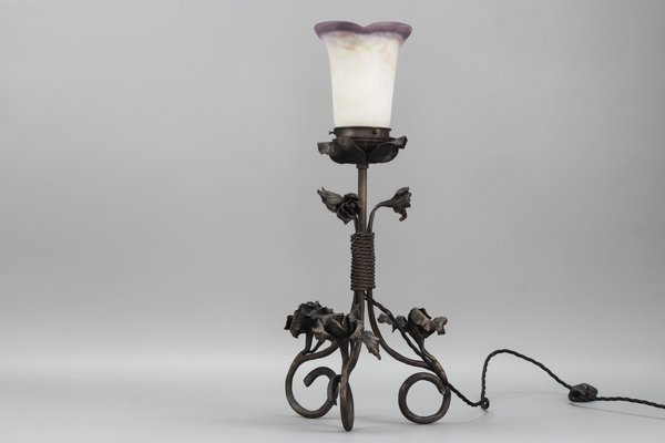 French Art Nouveau Wrought Iron & Pâte De Verre Glass Table Lamp with Roses, 1930s-KEG-1382538