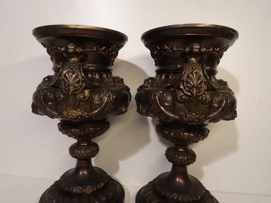 French Bronze & Patinated Cast Iron Medici Vases on Marble Bases, 19th Century, Set of 2-AWL-1317127