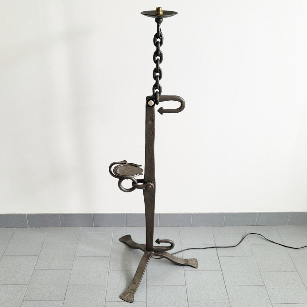 French Brutalist Chain & Arrows Floor Lamp in Iron, 1970s