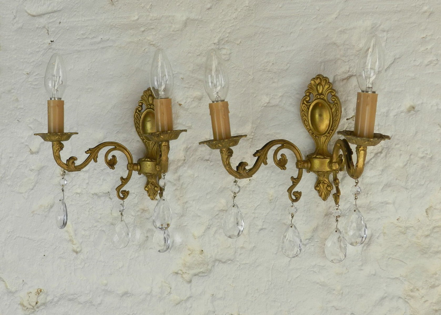 French Chandelier & Matching Wall Sconces, 1950s, Set of 3