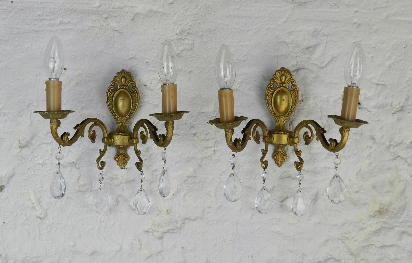 French Chandelier & Matching Wall Sconces, 1950s, Set of 3