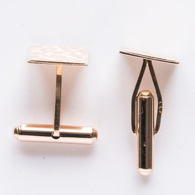 French Chiseled 18 Karat Yellow Gold Cufflinks, 1970s, Set of 2-OLU-896813